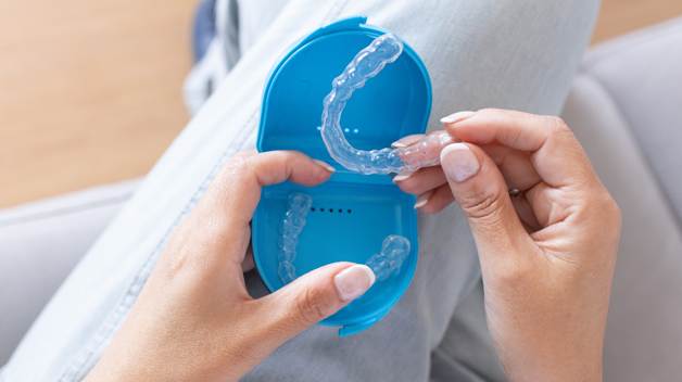 Michael-Riordan-DMD-clear-aligners-blue-case
