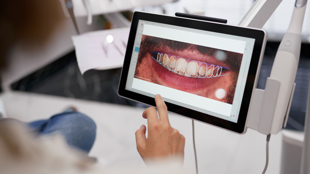 Michael-Riordan-DMD-computer-imaging-for-teeth